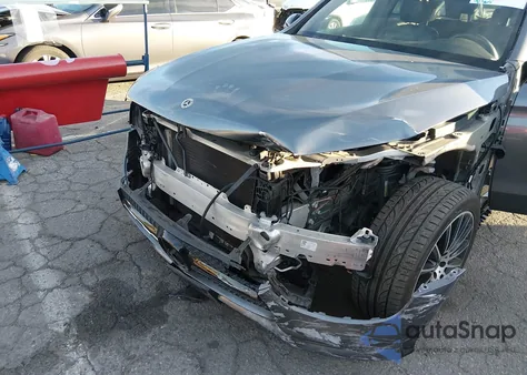 2021 Mercedes-Benz Glc 300 Suv z USA, uszkodzony, nr VIN W1N0G8DB4MF875194